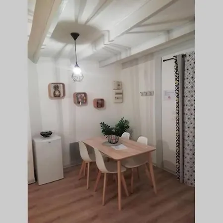 Studio Revermont Avec Jacuzzi En Option Апартаменты *